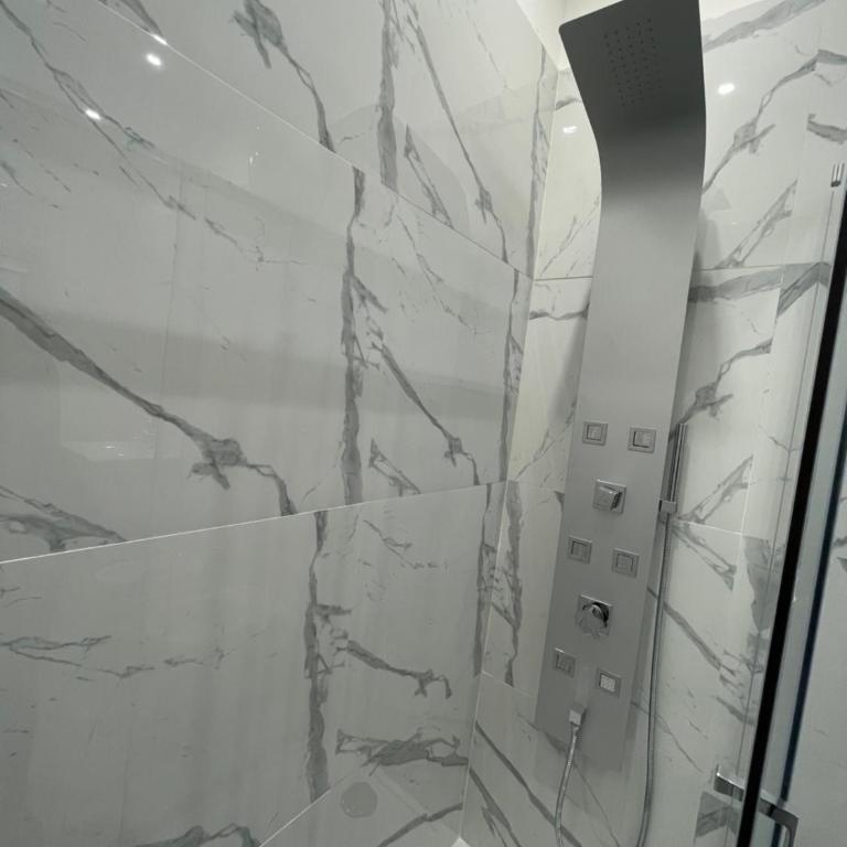Rosa room luxury suite - Appartamento con 1 Camera da Letto - 3