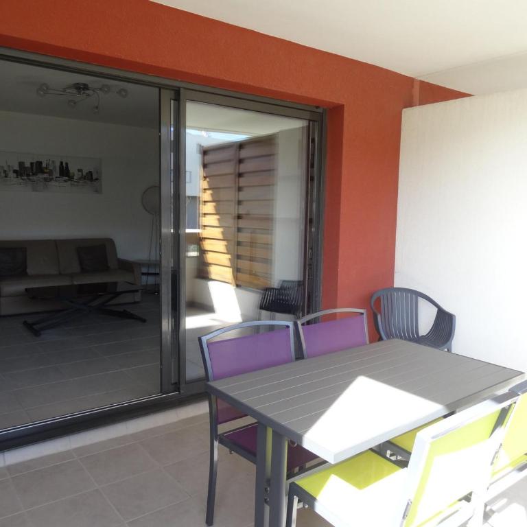 Beau T2 avec loggia et parking à Sète - FR-1-472-113 - Apartamento - 1