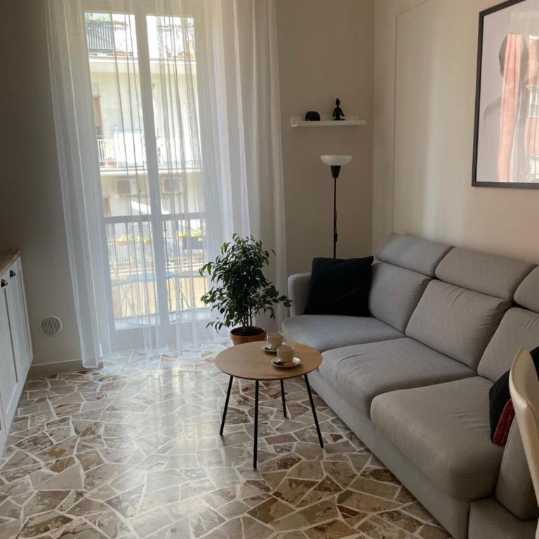 Two Balcony Central Bari - Appartamento con Balcone - 6