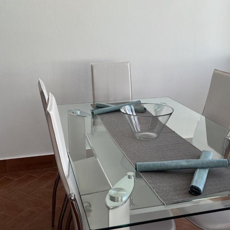 Villa linda - Three-Bedroom Villa - 31