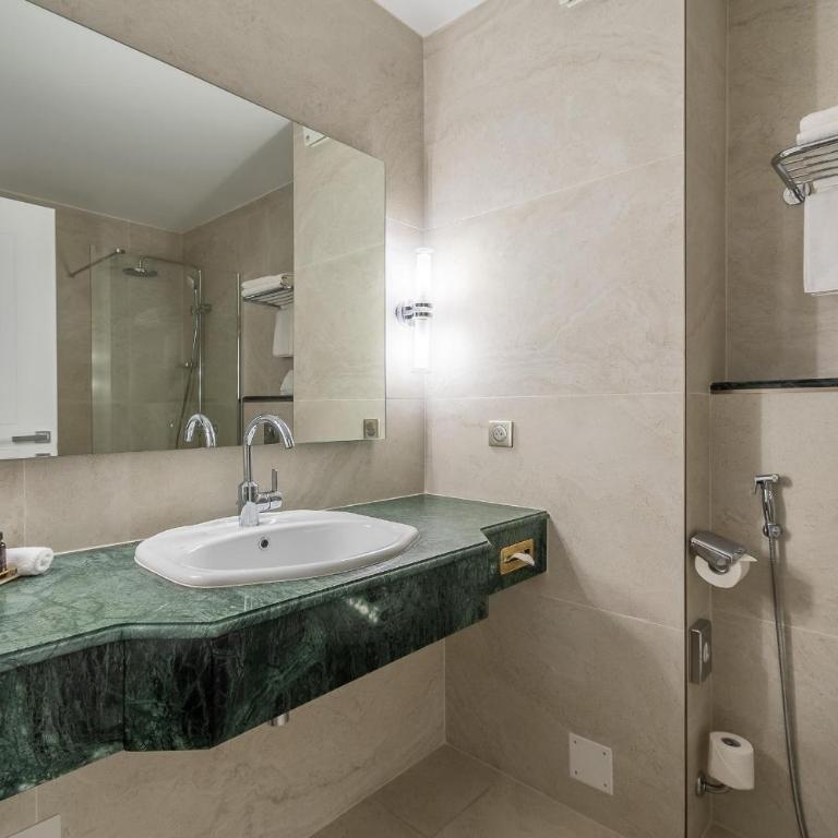 Hotel Corsica & Spa Serena - Chambre Classique - Vue sur Jardin - 2