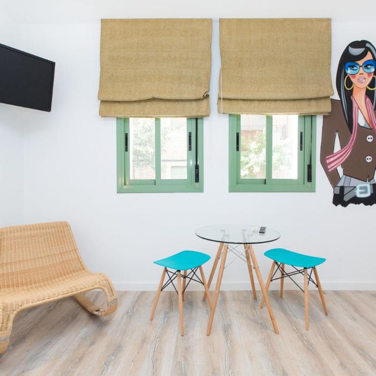 Cathedral Apartments - Standard Studio - 7
