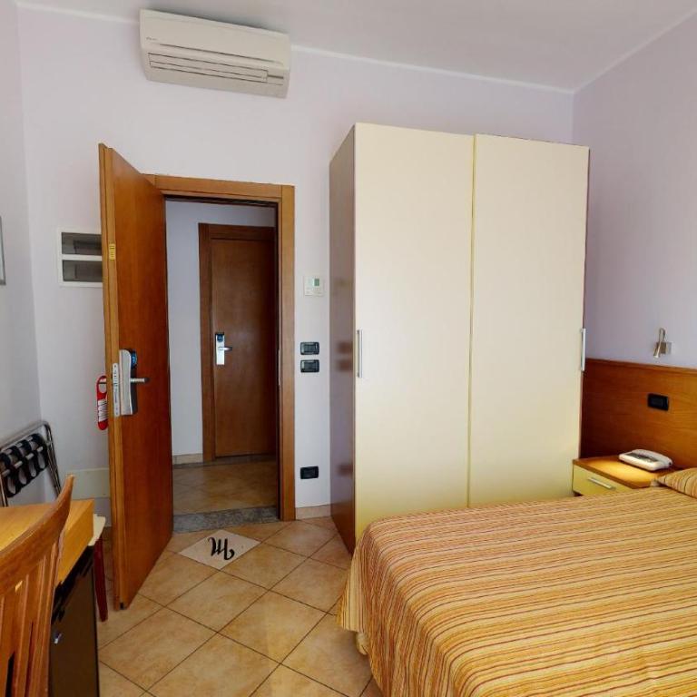 Miriam Hotel & Residence - Camera Matrimoniale - 4