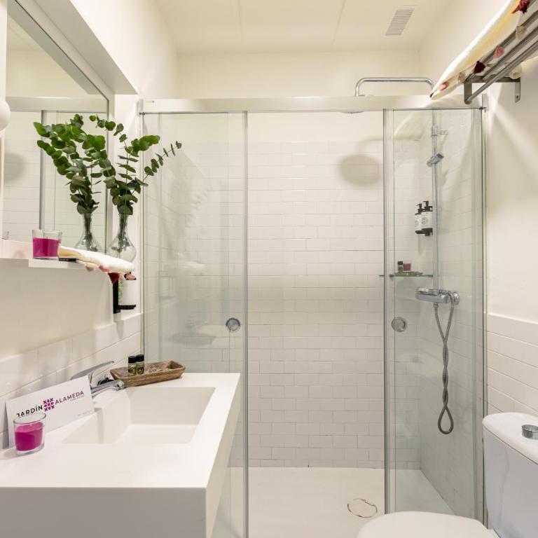 nüa alameda - Habitación Doble Superior - 1 o 2 camas - 36