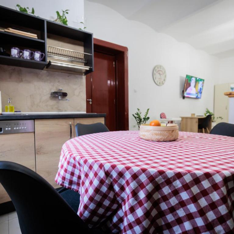 Apartments & Rooms Pia - Apartment - 17