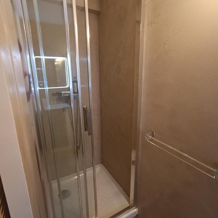 Les Galets Hôtel et B&B - Appartement Deluxe - 6