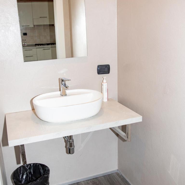 Easy Milano - Rooms and Apartments Navigli - Appartamentino su 2 Livelli - 20