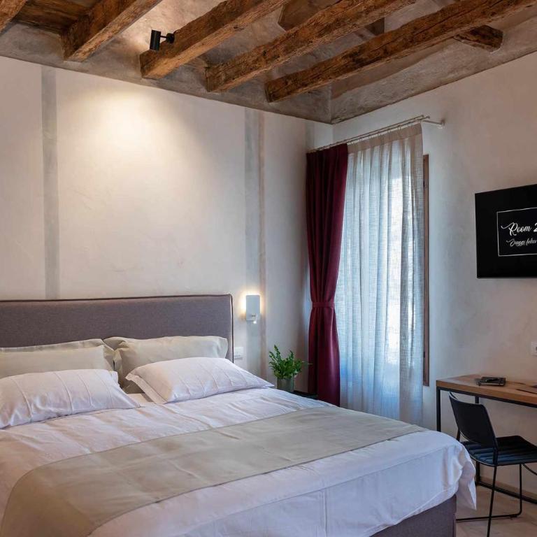 Buranelli Charme Rooms - Chambre Double Deluxe - 5