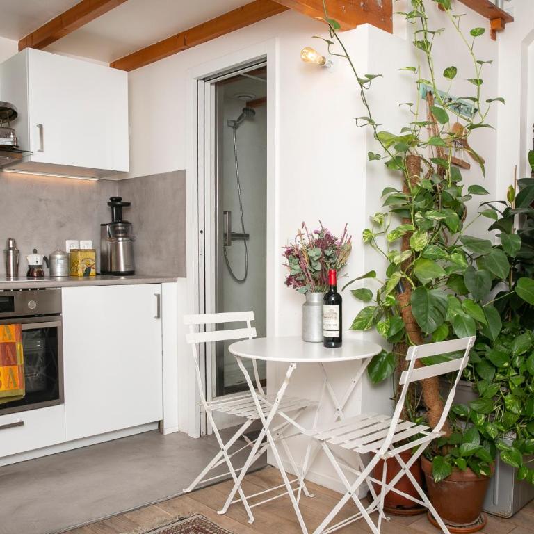 Cosy Studio !!! - Chambre Double avec Salle de Bains Privative - 1