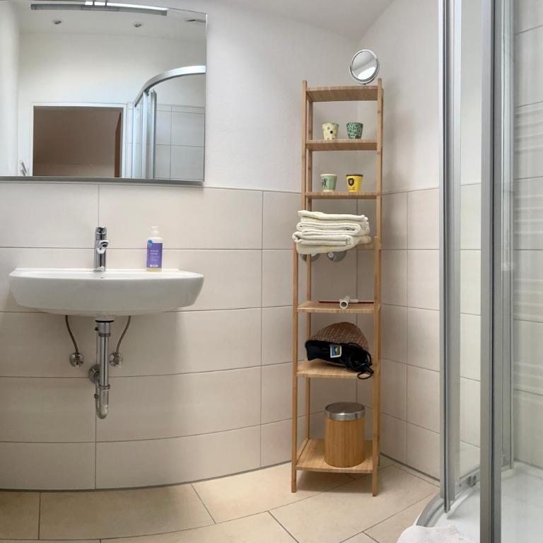 Ferienwohnung Gästehaus Am Buchenbichl - Apartment mit 1 Schlafzimmer, Balkon und Bergblick - 7