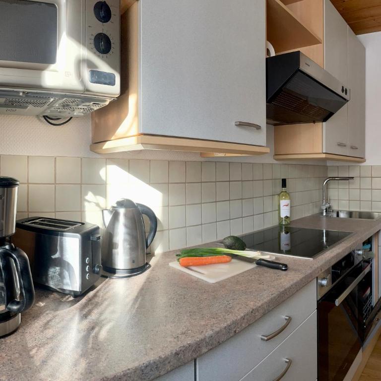 Ferienwohnung Gästehaus Am Buchenbichl - Superior Apartment mit 1 Schlafzimmer, Balkon und Terrasse - 10