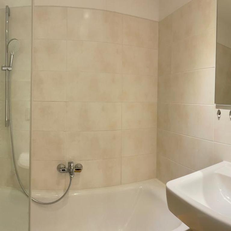 Ferienwohnung Gästehaus Am Buchenbichl - Superior Apartment mit 1 Schlafzimmer, Balkon und Terrasse - 13