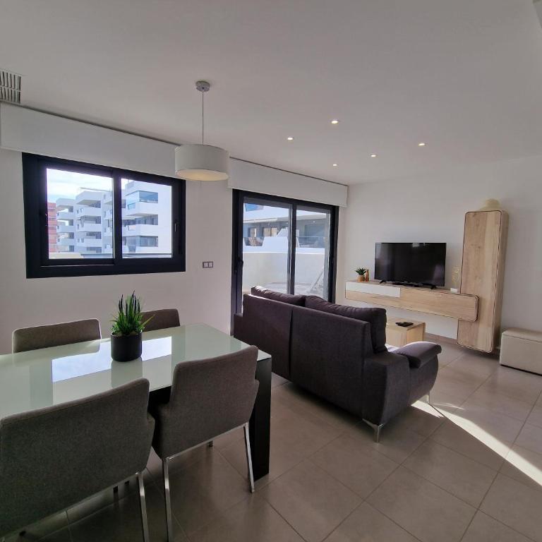 Beautiful apartment close to the sea - Two-Bedroom Apartment - 6