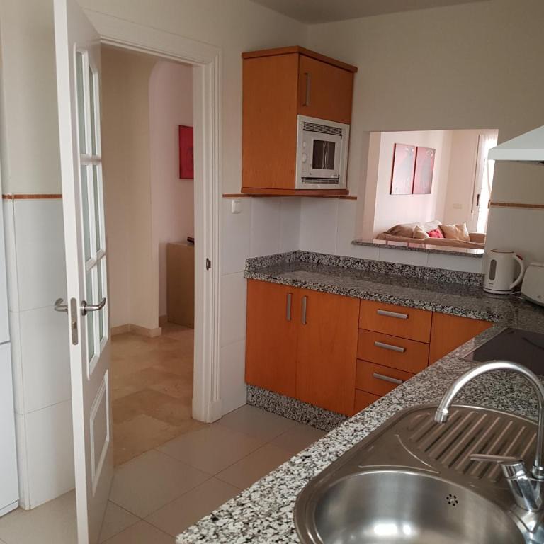 Apartamento Pelicanos Golf & Beach - spacious and modern with terrace and private pool - Two-Bedroom Apartment - 9
