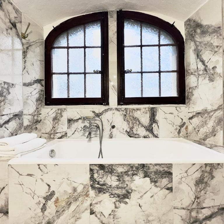Montreux Castle - Charming Studio - Studio-Apartment - 7