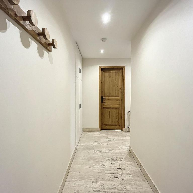 Appartement Chaleureux à Chamonix, 4 Pers, Près du Brévent avec Terrasse et Parking - FR-1-507-26 - Appartement (4 Adultes) - 8