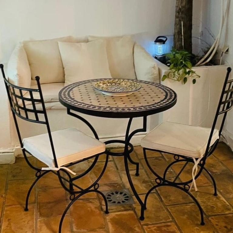 Classical corner town house in historical centre - Casa de 2 dormitorios - 7