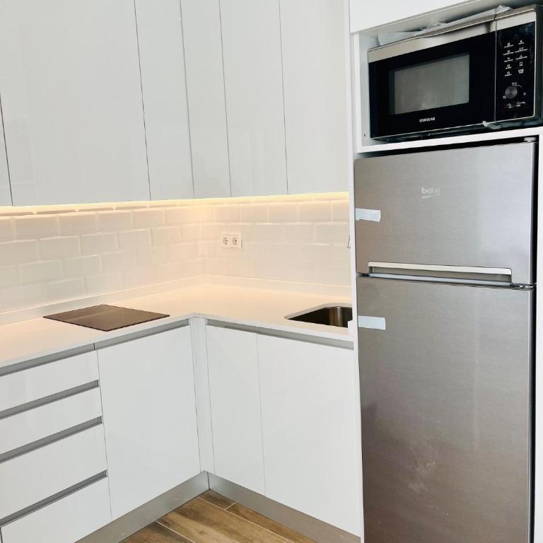 BERNABEU/ C.UNIVERSITARIA APARTMENTS - Apartment - 12