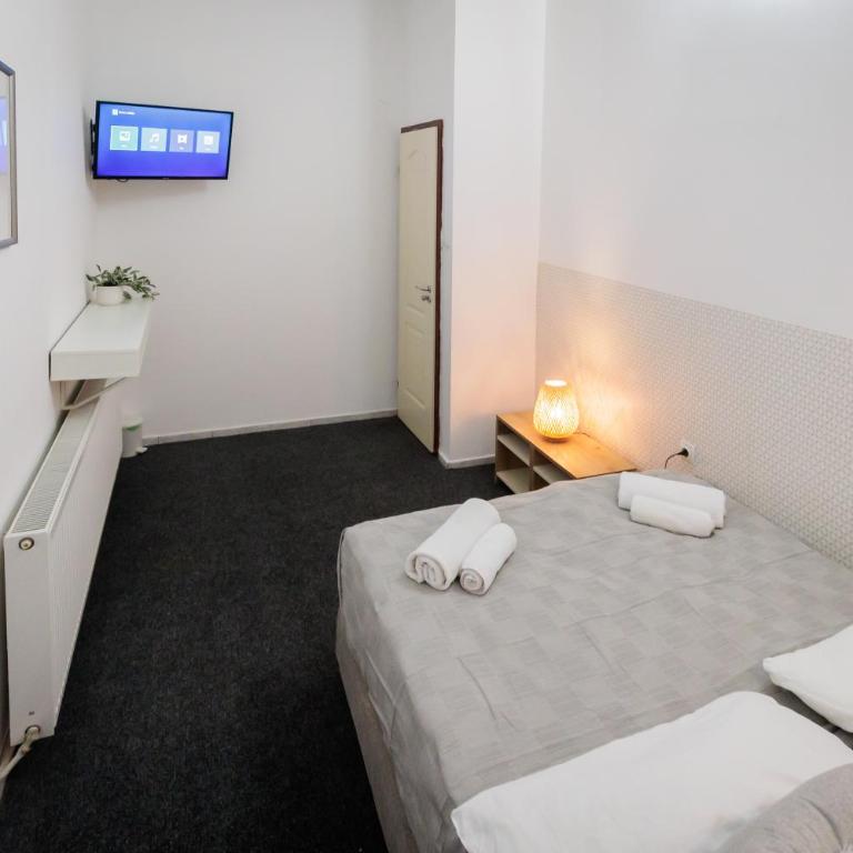 Apartments & Rooms Pia - Apartment - 2