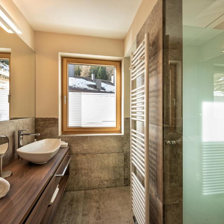 Silent Luxury Chalet LAIET - Two-Bedroom Chalet - 25