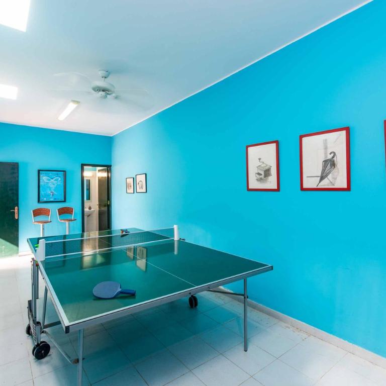 Puerta de Hierro - Three-Bedroom Villa - 9