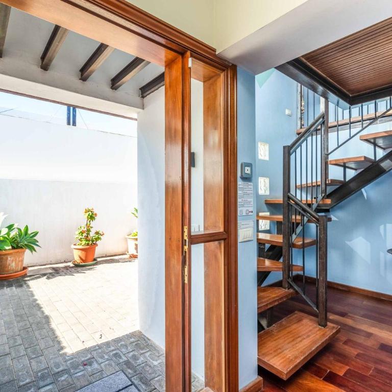 Puerta de Hierro - Three-Bedroom Villa - 16