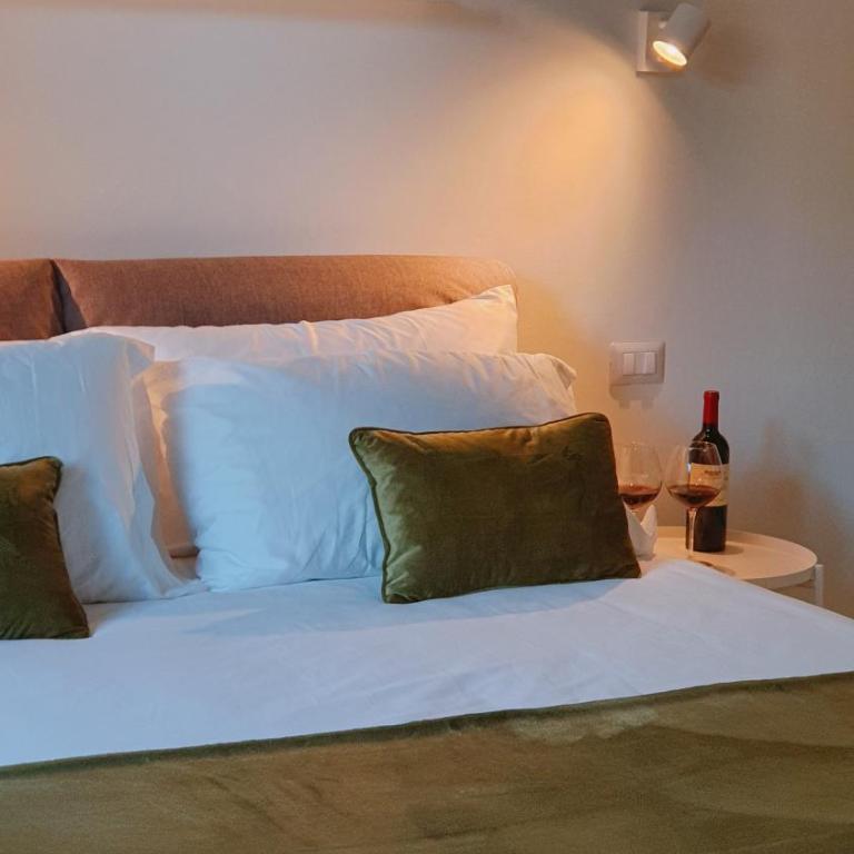 FOSCOLO 9 ROOM - BREAKFAST - Deluxe Double Room with Balcony - 13
