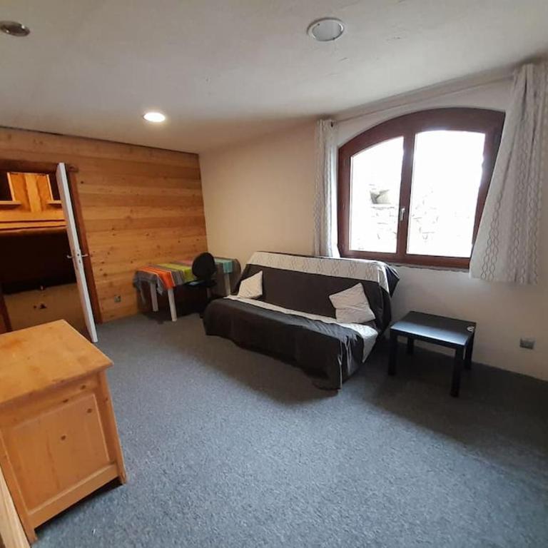 Appartement Valfréjus 8 /10 personnes au pied des pistes - Apartamento - 16