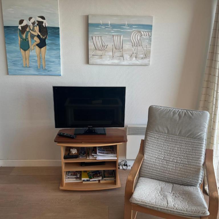 Appt plein centre , face mer avec parking - Appartement 2 Chambres - 6
