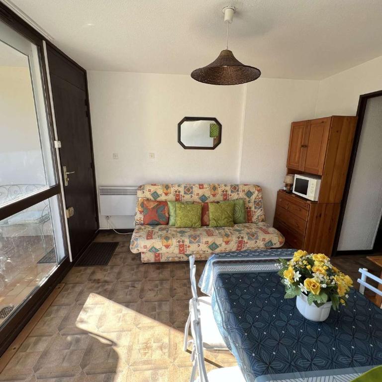 Charmant T2 RDC avec Parking, Proche Centre et Plage à Agde - FR-1-702-12 - Appartement - 5