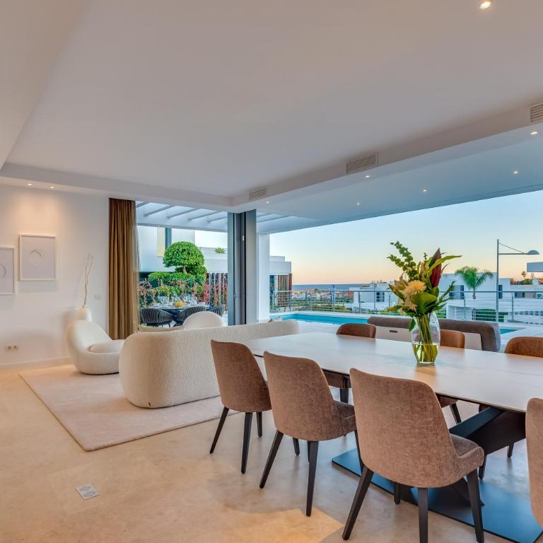 VACATION MARBELLA I Villa Schumacher, New Built, Sea View, Luxury, Private Pool, BBQ, Golfers Paradise, Entertainment Room - Villa - 24