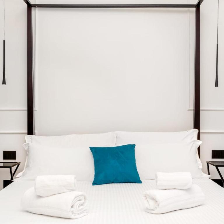 Nelli Rooms - Via Biassa - Standard Double Room - 10