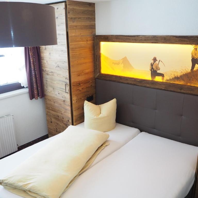 Almhof-Reithof Pitztal - Apartment Mira - 1
