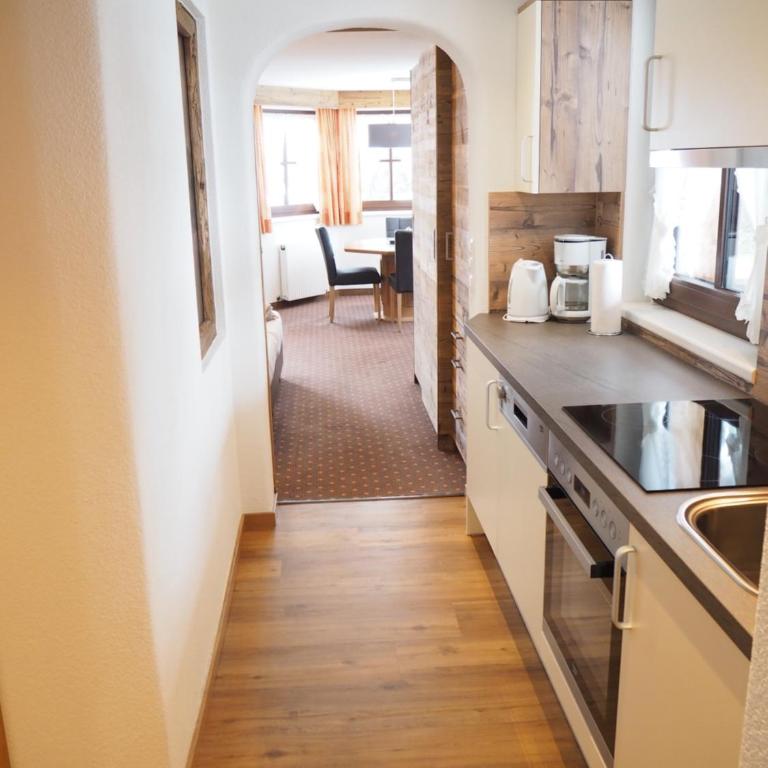 Almhof-Reithof Pitztal - Apartment Mira - 4