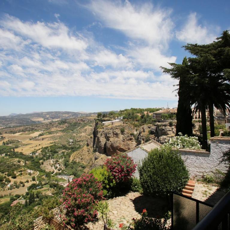 Apartamentos Terrazas del Tajo - Apartamento con vistas a las montañas - 3