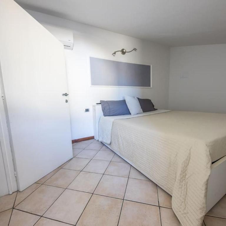 Casa Giulia - Two-Bedroom Apartment - 7