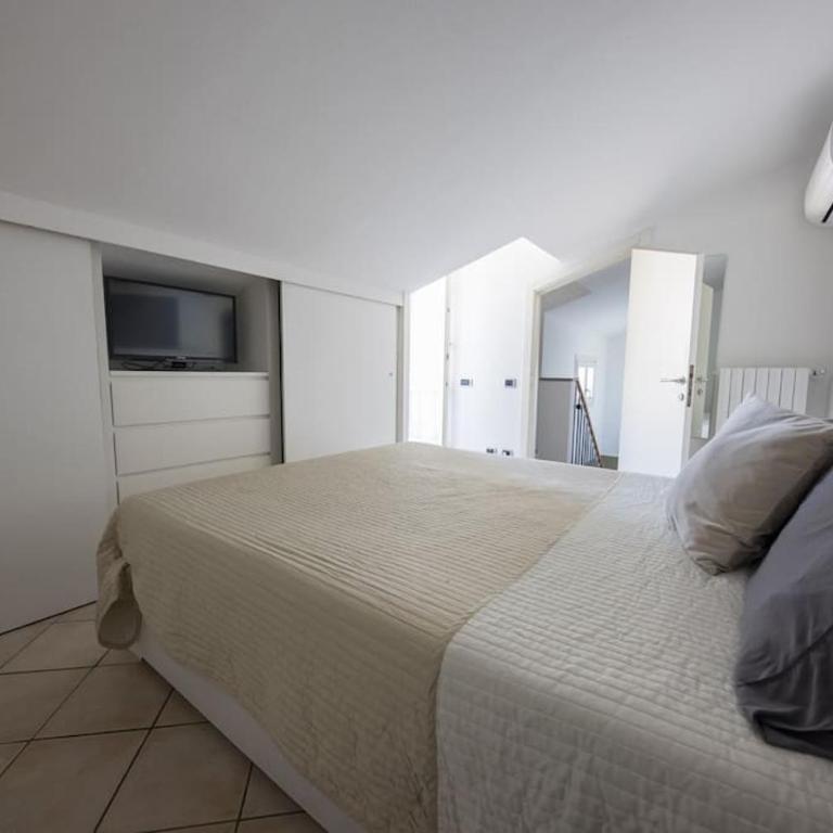 Casa Giulia - Two-Bedroom Apartment - 6