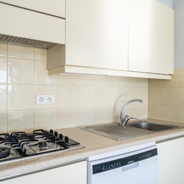 Palm beach- Free Wifi- Parking- Sea View - Apartamento de 2 dormitorios - 13