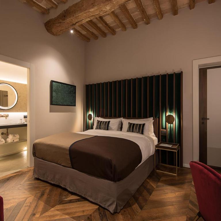 Times Suites - Guesthouse - Etruria Collection - Camera Matrimoniale Superior - 1