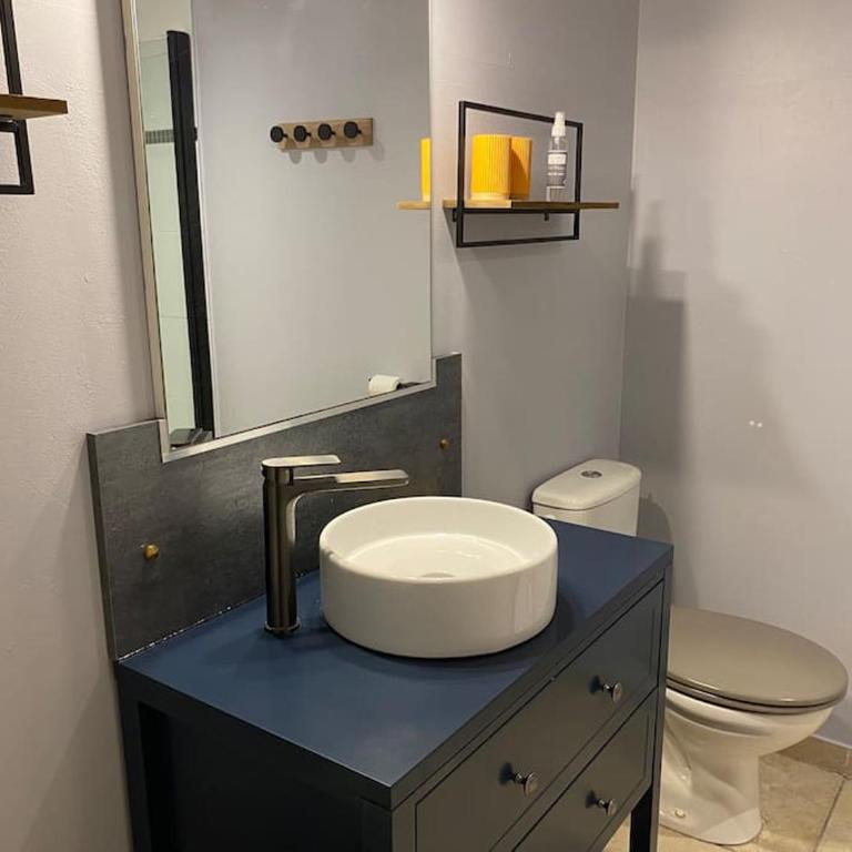 Dupleix au Fil du Canal - Two-Bedroom Apartment - 9