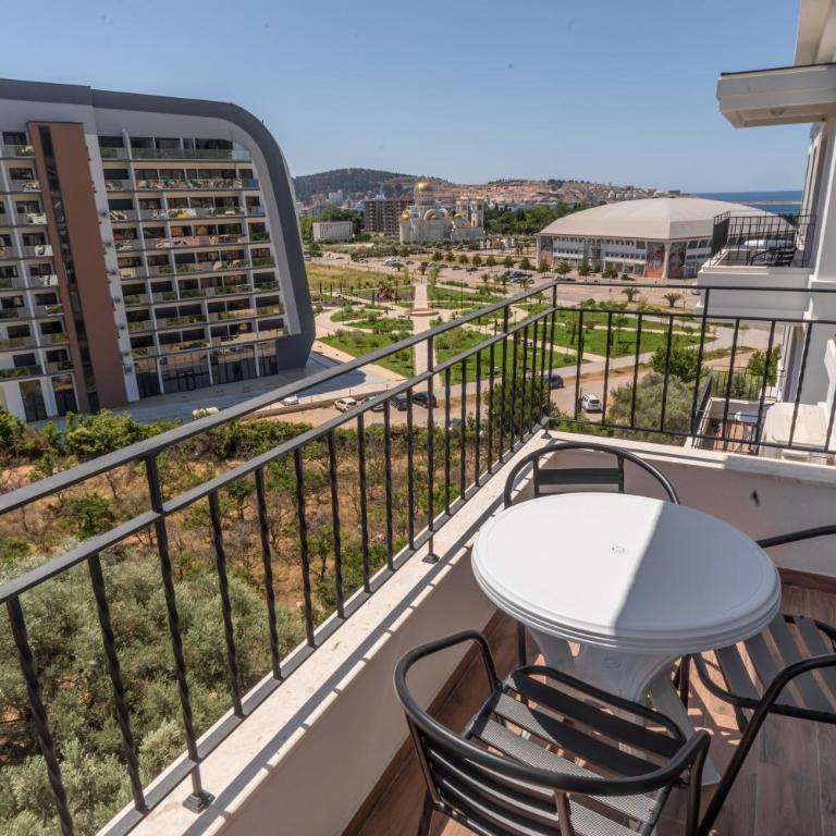 Hotel Pharos - Double or Twin Room with Balcony - 12