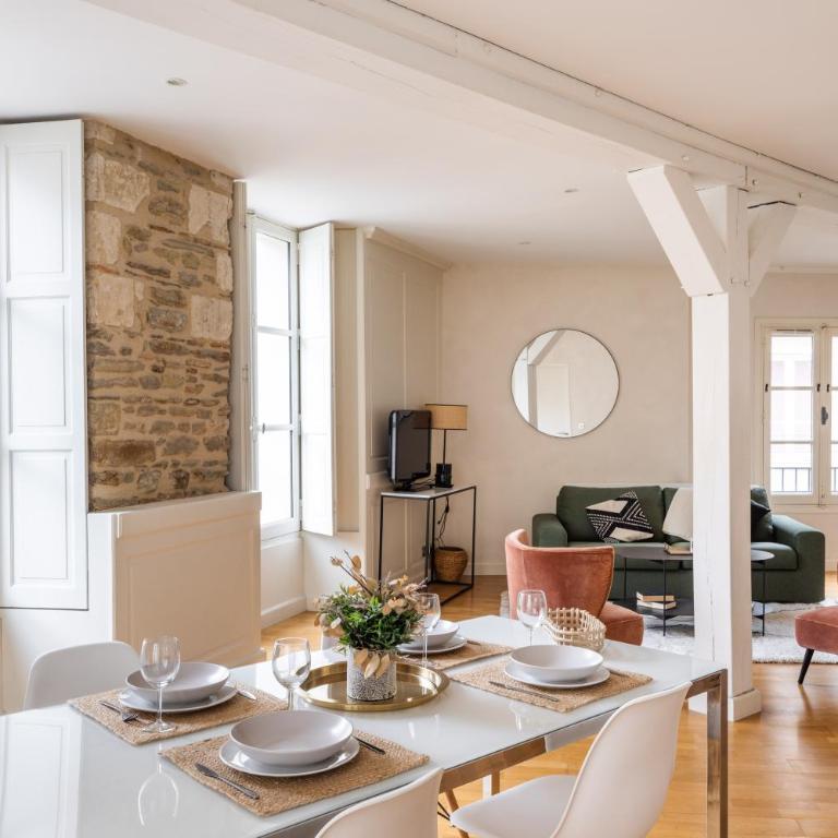 La Tourelle & l'Honoré - 2 appartements dans le Centre historique de Rennes - Apartment mit 1 Schlafzimmer - 3