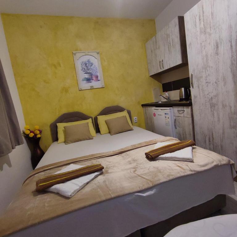 Apartments Blago Sutomore - Studio sa Zajedničkim Kupatilom - 18