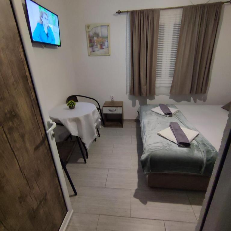 Apartments Blago Sutomore - Studio sa Zajedničkim Kupatilom - 7