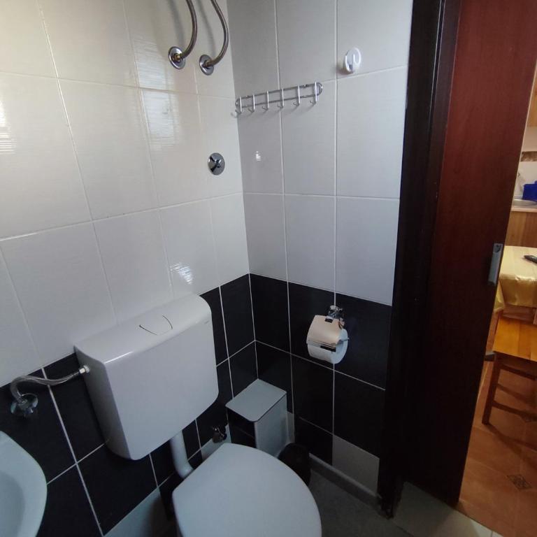 Apartments Blago Sutomore - Studio sa Balkonom (2 Odrasle Osobe) - 8