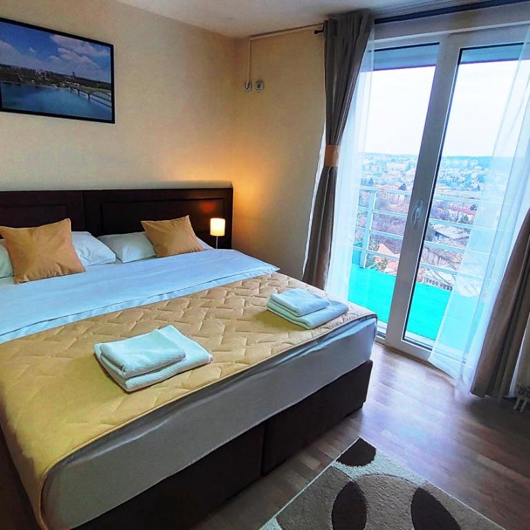 Hotel Villa Panorama - Porodična Soba sa Terasom - 3
