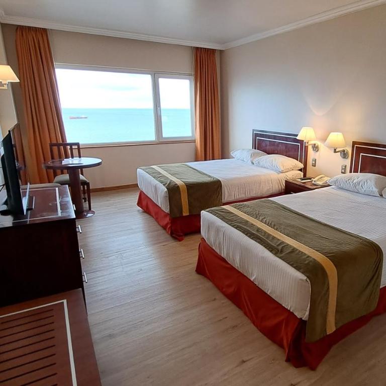 Hotel Diego de Almagro Punta Arenas - Habitación Doble con vistas al mar - 2 camas - 5