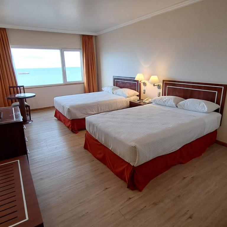 Hotel Diego de Almagro Punta Arenas - Habitación Doble con vistas al mar - 2 camas - 1