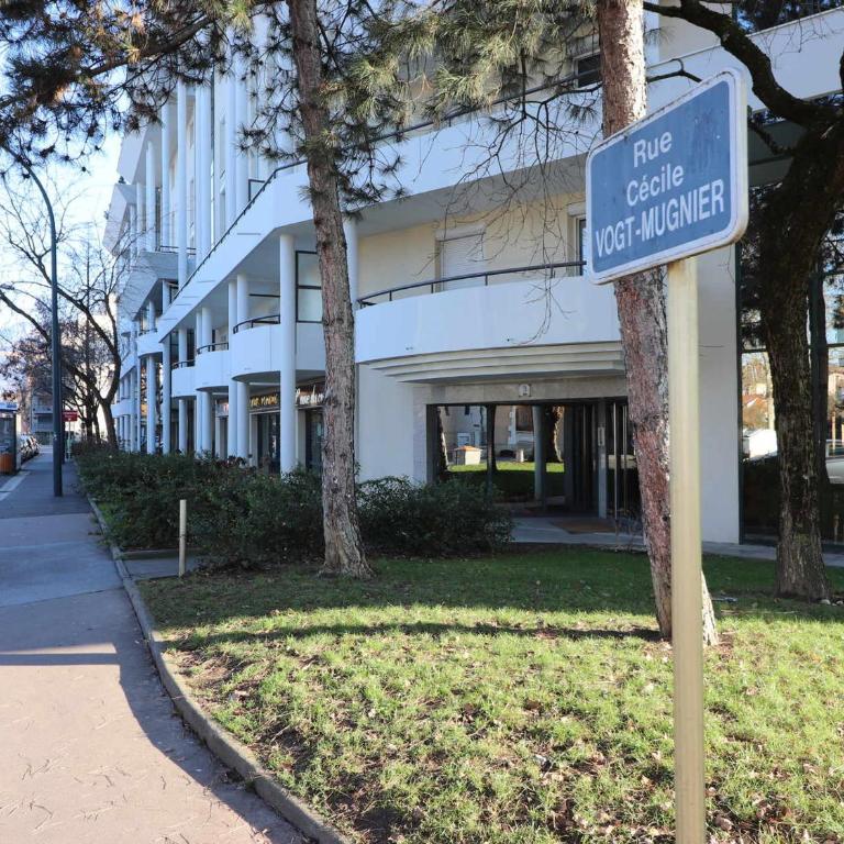 Calme et Confort à Annecy avec Terrasse et Parking - FR-1-432-73 - Apartment - 4