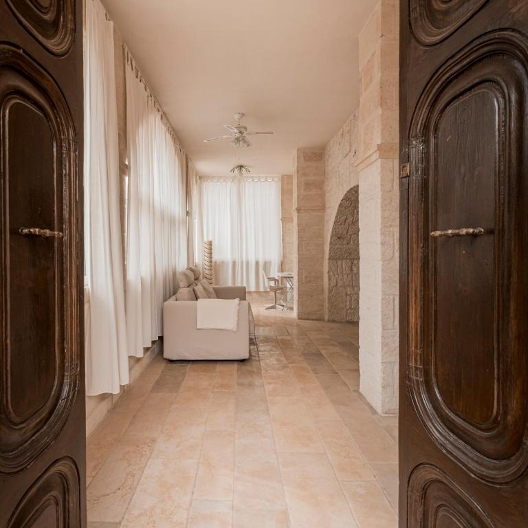 VILLA OSTUNI ONE mit Pool, Gästehaus & Glamping - Villa - 24